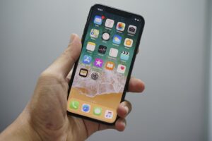 iPhone Handoff in iOS 27 Could Be the Travel Backup Feature iPhone Users Actually Need