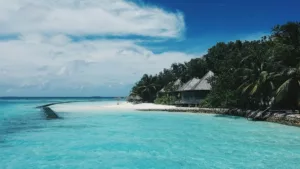 Maldives vs Seychelles With Points: The Data-Driven 2026 Honeymoon Strategy