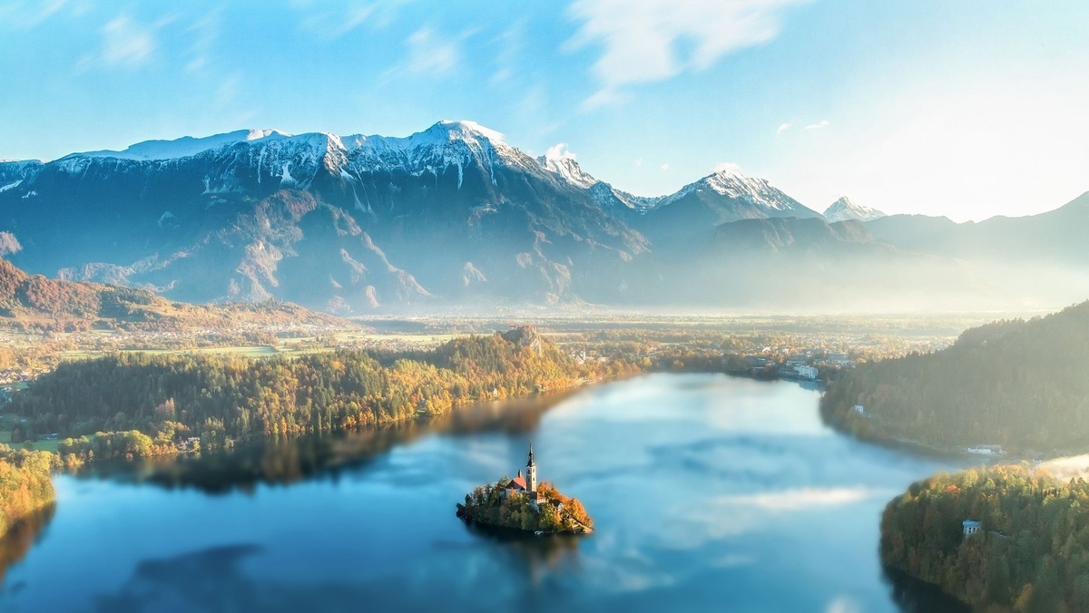 Slovenia vs Portugal vs Japan vs New Zealand for a First Solo Trip: Comparing Crime Data, Women’s Safety, Public Transport, Hostel Security, Emergency Support, and Two-Week Costs in 2026