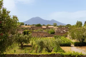 What to Do in Naples and the Amalfi Coast: A Practical 5-Day Guide for 2026
