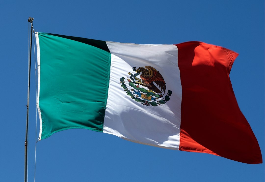 A Passport-and-Phone Theft at 2 a.m. in Mexico City: A 24-Hour Emergency Case Study Covering Police Reports, Device Locking, Embassy Documents, Travel Insurance, Safe Transport, and Accessing Money Without a Wallet