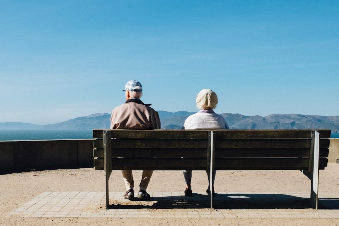 A Senior Couple’s Eight-Day Highlands Road Trip Designed With Scottish Locals: An Inverness–Applecross–Ullapool–Dornoch Case Study With Short Driving Days, Quiet Roads, Toilets, Fuel Stops, and Accessible Inns