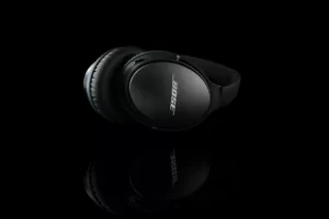 Bose QuietComfort Wired Earbuds Review: Simple Travel Audio Done Right