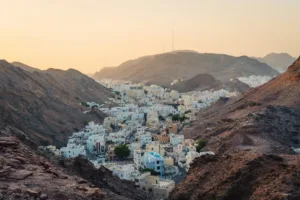 How to Plan an Eight-Night Oman Dark-Sky Road Trip in October 2026