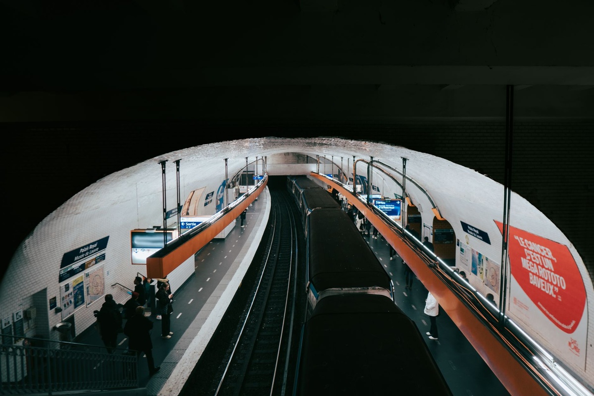 How to Travel From Paris to Istanbul by Train in October 2026: A Step-by-Step Solo Route via Munich, Budapest, Bucharest, and Plovdiv With Four Booking Sites, Sleeper Reservations, Border Checks, Missed-Connection Plans, Fares, and Flight-Emission Savings