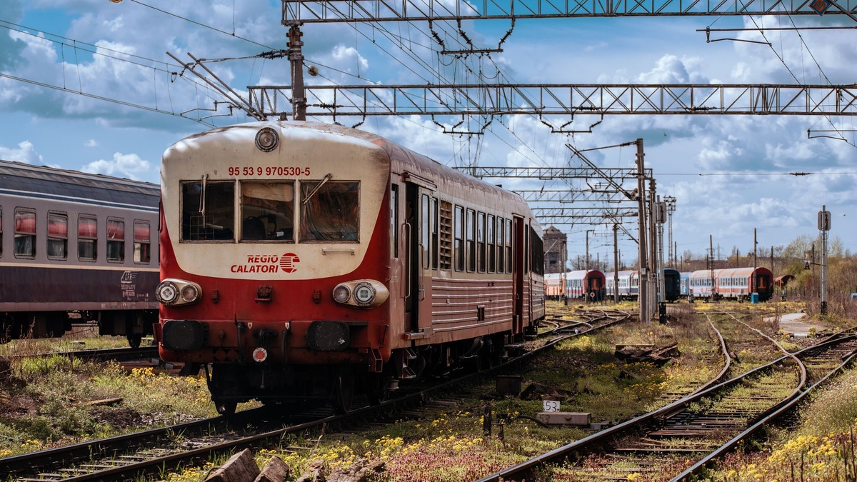 Railway Carriages, Station Hotels, and Alpine Sleeper Pods: A Data-Driven Comparison of Six Unconventional European Weekend Stays Reachable by Train From London, Paris, or Munich