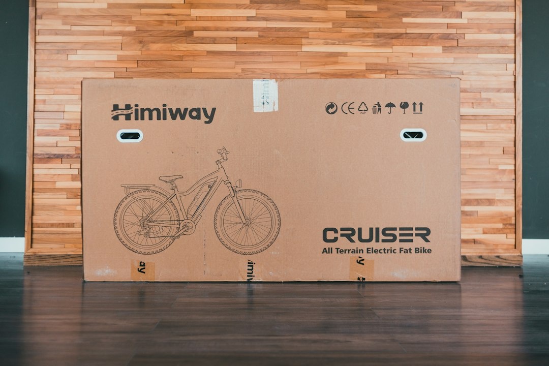 What Should a First-Time Eco-Conscious Cruiser Pack for Norway? A Data-Driven Seven-Night Fjords Packing List Comparing Luggage Weight, Refillable Toiletries, Formalwear, Ship Laundry, Plastic Restrictions, and Port Weather