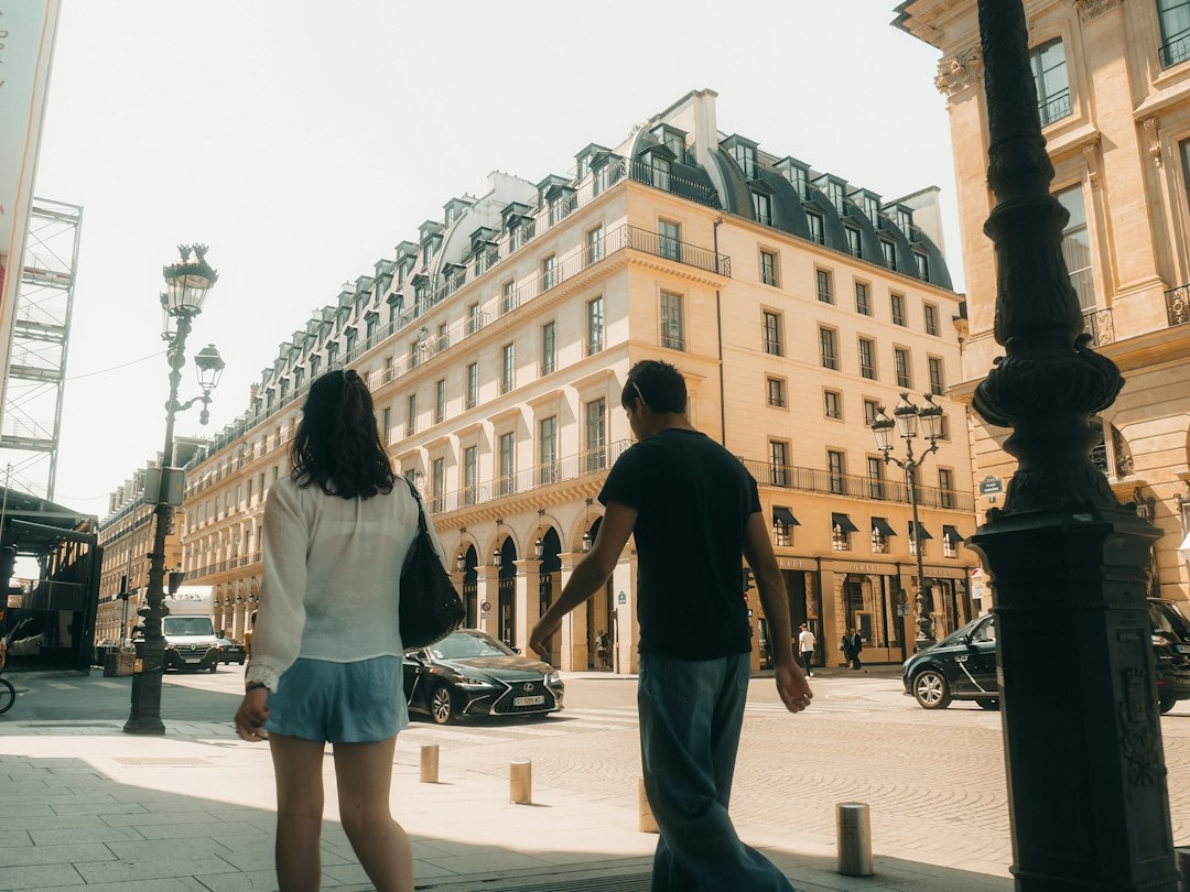 Which European Cities Are Safest for Couples Who Want Separate Solo-Sightseeing Days? A Data-Driven Comparison of Ljubljana, Tallinn, Vienna, Porto, and Copenhagen by Theft Rates, Street Harassment, Night Transport, Emergency Care, and Hotel Security