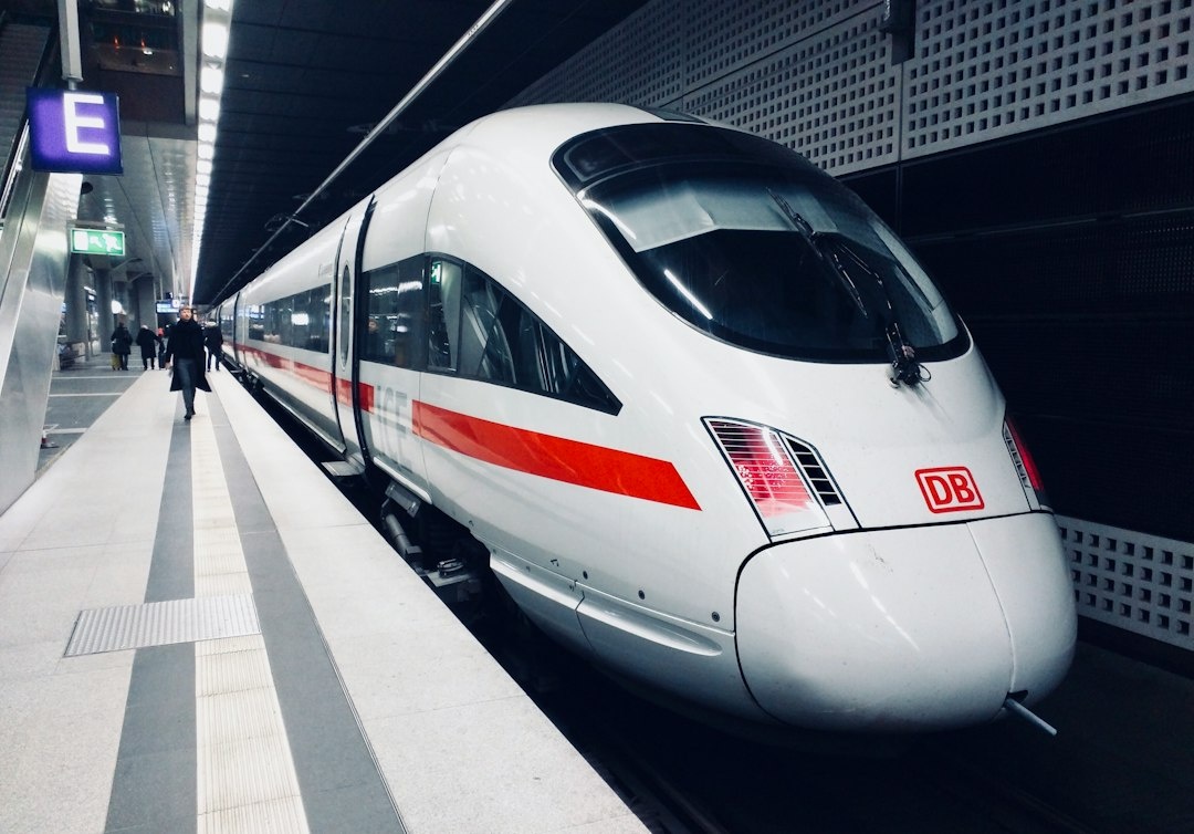 Which European Cross-Border Train Routes Are Most Reliable for Digital Nomads in October? A Data-Driven Ranking of 12 Connections by Five Years of Delays, Storm Disruptions, Wi-Fi, Power Outlets, and Flexible-Fare Costs